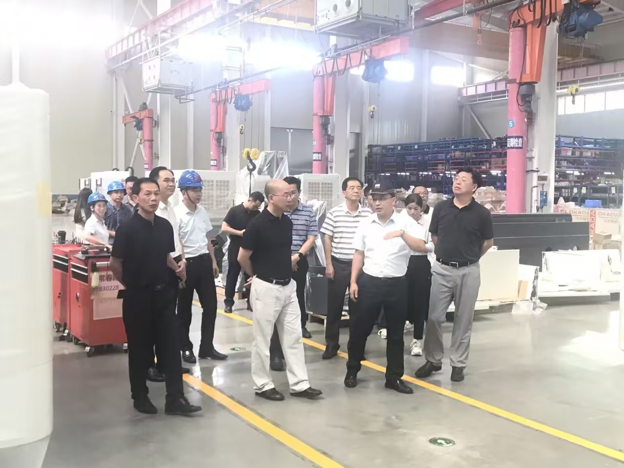 德力数控热烈欢迎肇庆市领导到端州区开展“项日落地集中督导日”